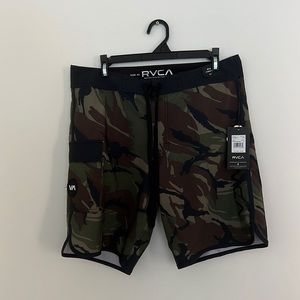 Rvca camo bathingsuit